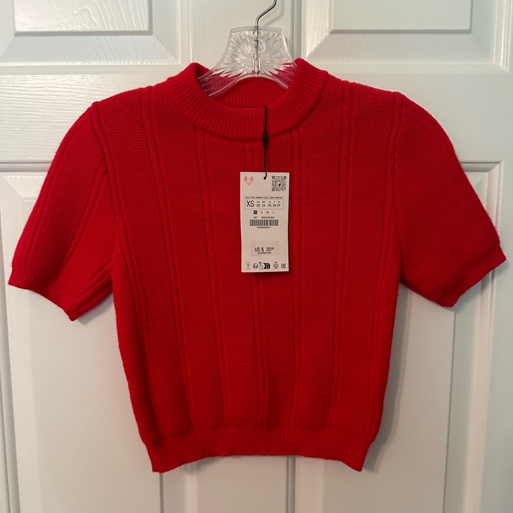 NWT Zara crop sweater XS